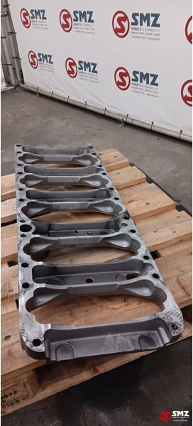 DAF Occ kartertussenframe DAF - Двигатель и запчасти для Грузовиков: фото 2 DAF Occ kartertussenframe DAF - Двигатель и запчасти для Грузовиков: фото 2