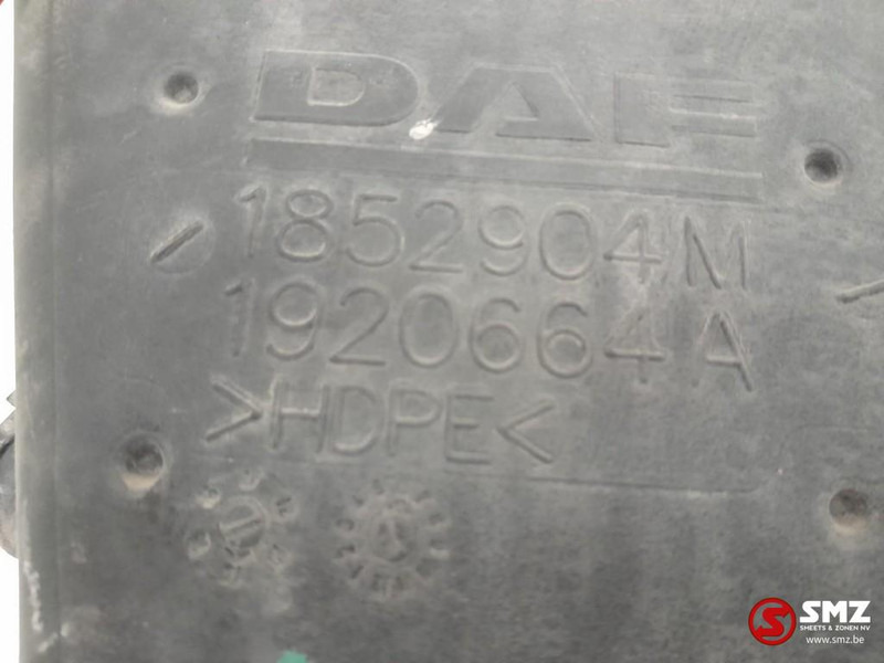 DAF Occ ruitensproeiervloeistofreservoir DAF - Стекло и запчасти для Грузовиков: фото 5 DAF Occ ruitensproeiervloeistofreservoir DAF - Стекло и запчасти для Грузовиков: фото 5