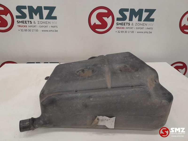 DAF Occ ruitensproeiervloeistofreservoir DAF - Стекло и запчасти для Грузовиков: фото 4 DAF Occ ruitensproeiervloeistofreservoir DAF - Стекло и запчасти для Грузовиков: фото 4