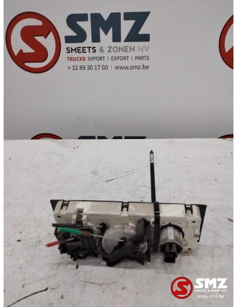 DAF Occ schakelaar cabineverwarming DAF XF105 - Кабина и интерьер для Грузовиков: фото 2 DAF Occ schakelaar cabineverwarming DAF XF105 - Кабина и интерьер для Грузовиков: фото 2