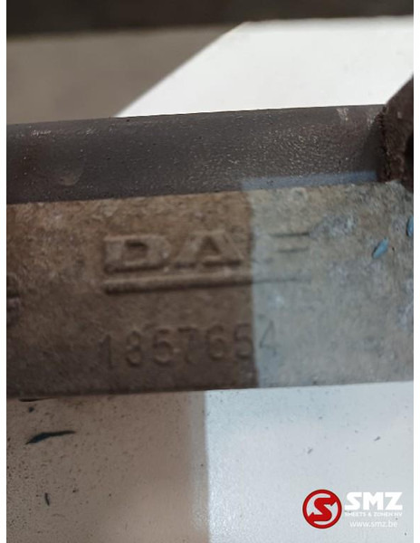 DAF Occ voordwarsligger + opstaptredes L/R DAF - Бампер для Грузовиков: фото 3 DAF Occ voordwarsligger + opstaptredes L/R DAF - Бампер для Грузовиков: фото 3