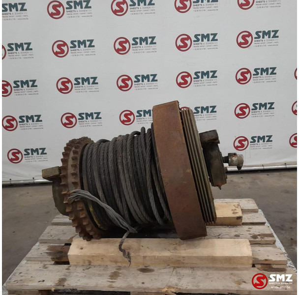 Diversen Occ Lier - Лебёдка: фото 2 Diversen Occ Lier - Лебёдка: фото 2