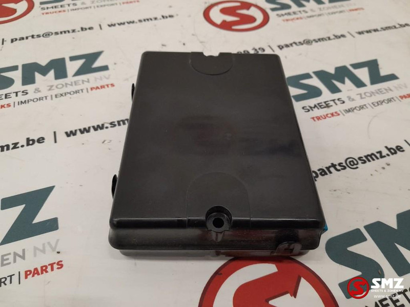 Iveco Occ ECU EM-L regeleenheid Iveco - Блок управления для Грузовиков: фото 3 Iveco Occ ECU EM-L regeleenheid Iveco - Блок управления для Грузовиков: фото 3