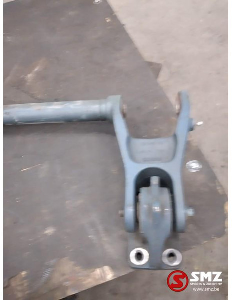 Iveco Occ cabinekantelbeugel Iveco - Подвеска кабины для Грузовиков: фото 2 Iveco Occ cabinekantelbeugel Iveco - Подвеска кабины для Грузовиков: фото 2