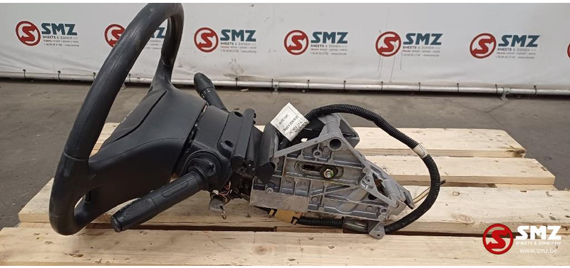 Iveco Occ stuurwiel + stuurkolom + stuurkolomschakelaars - Рулевое управление для Грузовиков: фото 3 Iveco Occ stuurwiel + stuurkolom + stuurkolomschakelaars - Рулевое управление для Грузовиков: фото 3