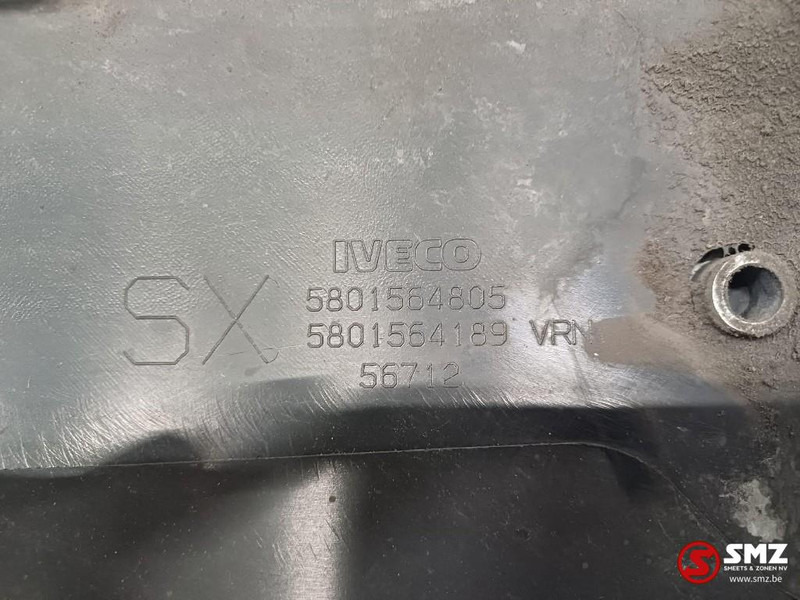 Iveco Occ windgeleider links Iveco - Кабина и интерьер для Грузовиков: фото 5 Iveco Occ windgeleider links Iveco - Кабина и интерьер для Грузовиков: фото 5