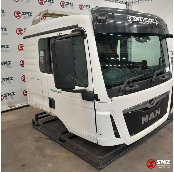 MAN Occ Cabine RHD MAN - Кабина и интерьер для Грузовиков: фото 2 MAN Occ Cabine RHD MAN - Кабина и интерьер для Грузовиков: фото 2