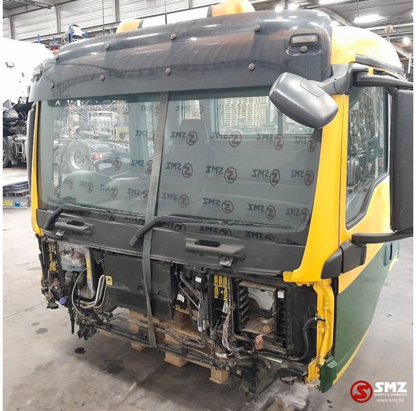 MAN Occ cabine RHD MAN TGS - Кабина и интерьер для Грузовиков: фото 2 MAN Occ cabine RHD MAN TGS - Кабина и интерьер для Грузовиков: фото 2