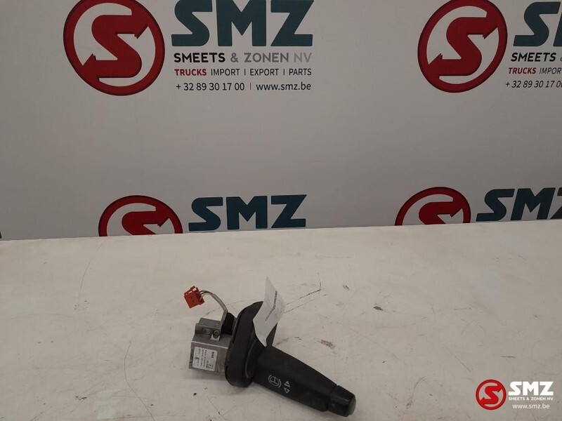 MAN Occ combischakelaar retarder MAN TGS 81255090159 - Кабина и интерьер для Грузовиков: фото 3 MAN Occ combischakelaar retarder MAN TGS 81255090159 - Кабина и интерьер для Грузовиков: фото 3