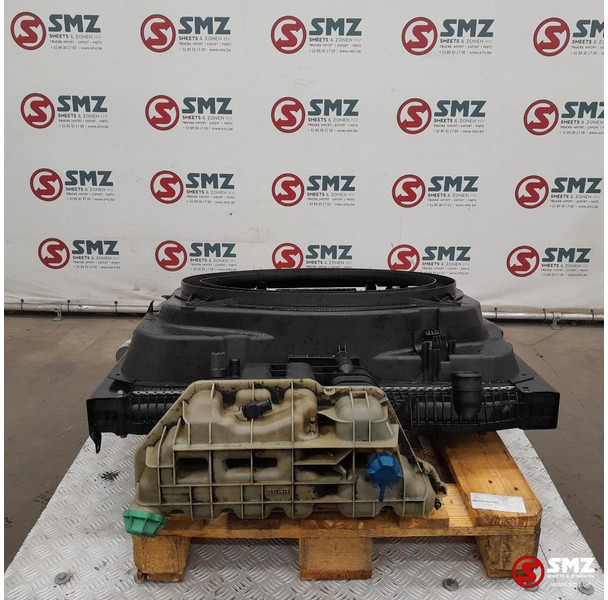 MAN Occ radiator MAN - Радиатор для Грузовиков: фото 2 MAN Occ radiator MAN - Радиатор для Грузовиков: фото 2