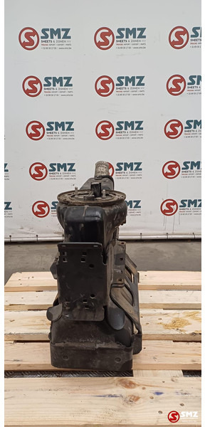 Mercedes-Benz Occ AdBluetank 25L + AdBlueniveausensor Mercedes - Подготовка топлива для Грузовиков: фото 4 Mercedes-Benz Occ AdBluetank 25L + AdBlueniveausensor Mercedes - Подготовка топлива для Грузовиков: фото 4