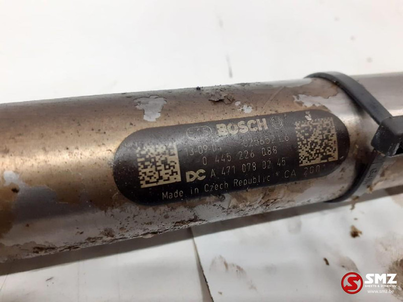 Mercedes-Benz Occ brandstofrail Mercedes - Подготовка топлива для Грузовиков: фото 3 Mercedes-Benz Occ brandstofrail Mercedes - Подготовка топлива для Грузовиков: фото 3