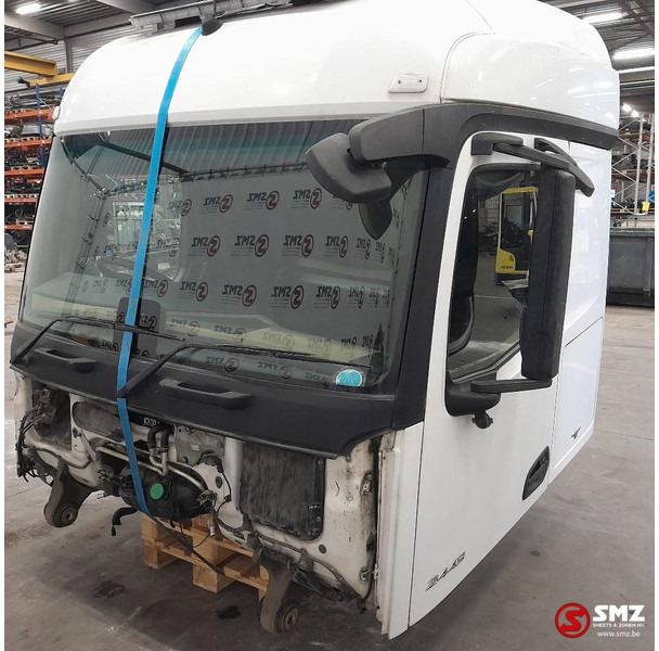 Mercedes-Benz Occ cabine RHD Mercedes - Кабина и интерьер для Грузовиков: фото 1 Mercedes-Benz Occ cabine RHD Mercedes - Кабина и интерьер для Грузовиков: фото 1