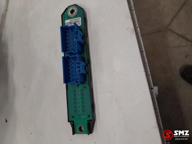 Mercedes-Benz Occ printplaat Mercedes Actros Euro 6 A0365450226 - Электрическая система для Грузовиков: фото 3 Mercedes-Benz Occ printplaat Mercedes Actros Euro 6 A0365450226 - Электрическая система для Грузовиков: фото 3