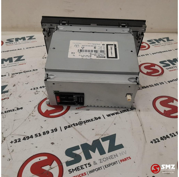 Mercedes-Benz Occ radio Mercedes - Электрическая система для Грузовиков: фото 4 Mercedes-Benz Occ radio Mercedes - Электрическая система для Грузовиков: фото 4