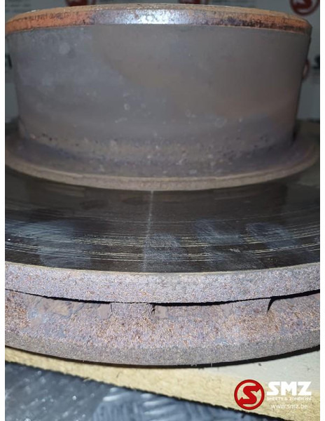 Mercedes-Benz Occ remschijf + wielnaafflens vooras Mercedes - Тормозной диск для Грузовиков: фото 3 Mercedes-Benz Occ remschijf + wielnaafflens vooras Mercedes - Тормозной диск для Грузовиков: фото 3