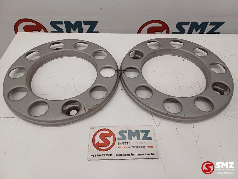 Mercedes-Benz Occ set open boutbescherming R22.5 Mercedes - Шина для Грузовиков: фото 1 Mercedes-Benz Occ set open boutbescherming R22.5 Mercedes - Шина для Грузовиков: фото 1