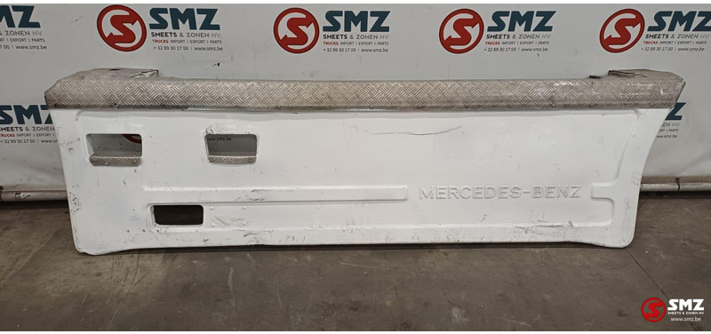 Mercedes-Benz Occ set sideskirts links + rechts Mercedes SK - Рама/ Шасси для Грузовиков: фото 1 Mercedes-Benz Occ set sideskirts links + rechts Mercedes SK - Рама/ Шасси для Грузовиков: фото 1