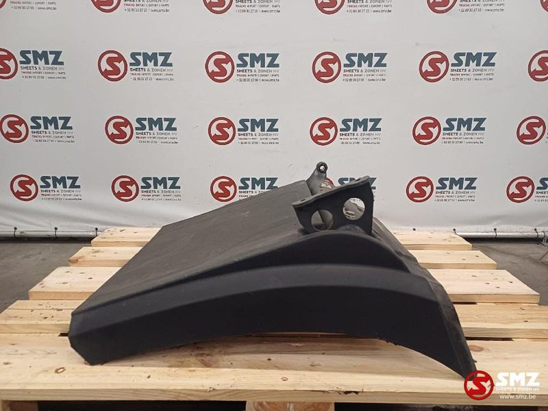 Mercedes-Benz Occ spatbord linksachter + steun Mercedes - Кузов и экстерьер для Грузовиков: фото 2 Mercedes-Benz Occ spatbord linksachter + steun Mercedes - Кузов и экстерьер для Грузовиков: фото 2