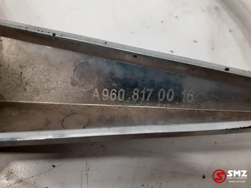 Mercedes-Benz Occ sterembleem Mercedes - Кабина и интерьер для Грузовиков: фото 3 Mercedes-Benz Occ sterembleem Mercedes - Кабина и интерьер для Грузовиков: фото 3