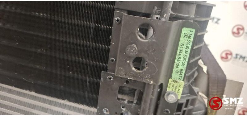 Mercedes-Benz Radiator + intercooler Mercedes Axor - Радиатор для Грузовиков: фото 3 Mercedes-Benz Radiator + intercooler Mercedes Axor - Радиатор для Грузовиков: фото 3