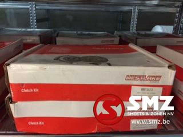 Mitsubishi Koppelingsset carisma & spacestar 2.0d & 1.8i - Сцепление и запчасти для Грузовиков: фото 1 Mitsubishi Koppelingsset carisma & spacestar 2.0d & 1.8i - Сцепление и запчасти для Грузовиков: фото 1