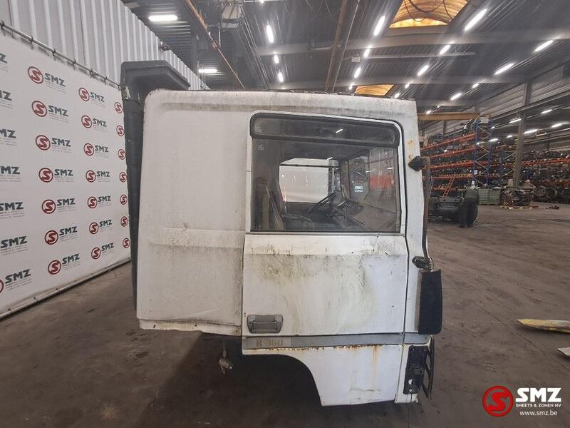 Renault Occ Cabine Renault R - Кабина и интерьер для Грузовиков: фото 5 Renault Occ Cabine Renault R - Кабина и интерьер для Грузовиков: фото 5
