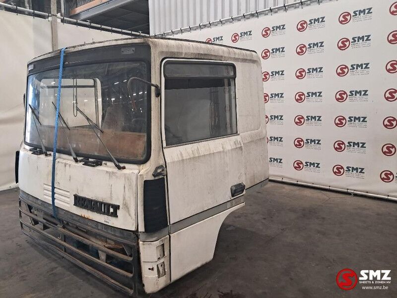 Renault Occ Cabine Renault R - Кабина и интерьер для Грузовиков: фото 2 Renault Occ Cabine Renault R - Кабина и интерьер для Грузовиков: фото 2