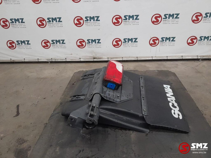 Scania Occ spatbord met steun rechtsachteraan Scania - Кузов и экстерьер для Грузовиков: фото 3 Scania Occ spatbord met steun rechtsachteraan Scania - Кузов и экстерьер для Грузовиков: фото 3