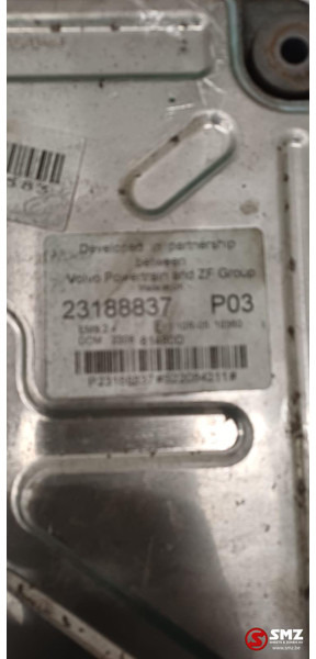 Volvo Occ ECU motorbesturingseenheid D11K460EUVI Volvo - Блок управления для Грузовиков: фото 2 Volvo Occ ECU motorbesturingseenheid D11K460EUVI Volvo - Блок управления для Грузовиков: фото 2