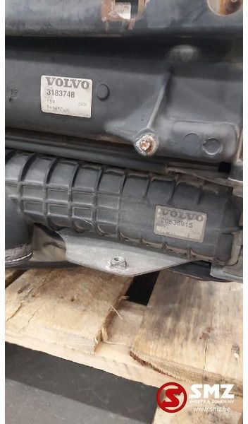 Volvo Occ Radiator met intercooler Volvo FH12 - Радиатор для Грузовиков: фото 3 Volvo Occ Radiator met intercooler Volvo FH12 - Радиатор для Грузовиков: фото 3