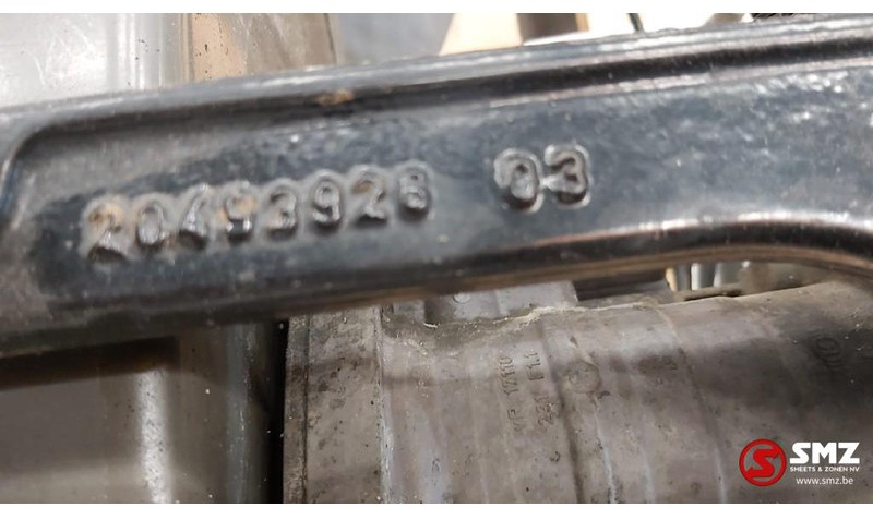 Volvo Occ Spatbordsteun met ventielen Volvo FH12 - Кузов и экстерьер для Грузовиков: фото 3 Volvo Occ Spatbordsteun met ventielen Volvo FH12 - Кузов и экстерьер для Грузовиков: фото 3