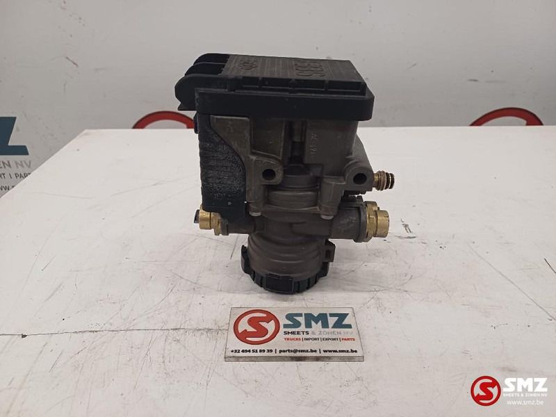 Volvo Occ EBS voorasmodulator Volvo - Запчасти для Грузовиков: фото 1 Volvo Occ EBS voorasmodulator Volvo - Запчасти для Грузовиков: фото 1