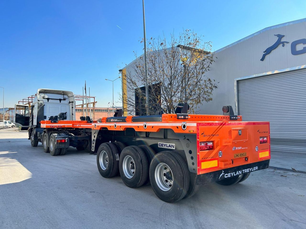 Новый Полуприцеп бортовой/ Платформа CEYLAN 3 AXLES FLATBED&PLATFORM WITH SIDE COVER: фото 8 Новый Полуприцеп бортовой/ Платформа CEYLAN 3 AXLES FLATBED&PLATFORM WITH SIDE COVER: фото 8