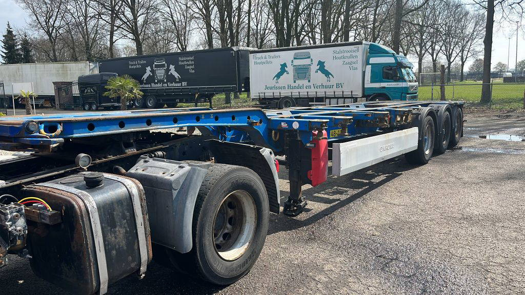 Krone 40FT HC, Voor en achter-uitschuifbaar, BPW 3 stuks - Полуприцеп-контейнеровоз/ Сменный кузов: фото 1 Krone 40FT HC, Voor en achter-uitschuifbaar, BPW 3 stuks - Полуприцеп-контейнеровоз/ Сменный кузов: фото 1