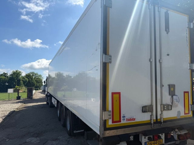 Krone Laadklep Liftas - Полуприцеп-рефрижератор: фото 2 Krone Laadklep Liftas - Полуприцеп-рефрижератор: фото 2