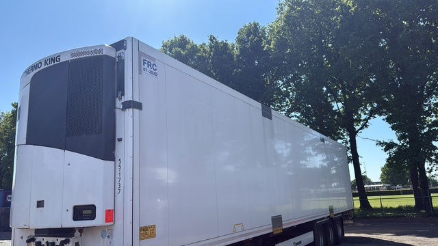 Krone Thermoking Slxe 400 Doppelstock - Полуприцеп-рефрижератор: фото 1 Krone Thermoking Slxe 400 Doppelstock - Полуприцеп-рефрижератор: фото 1