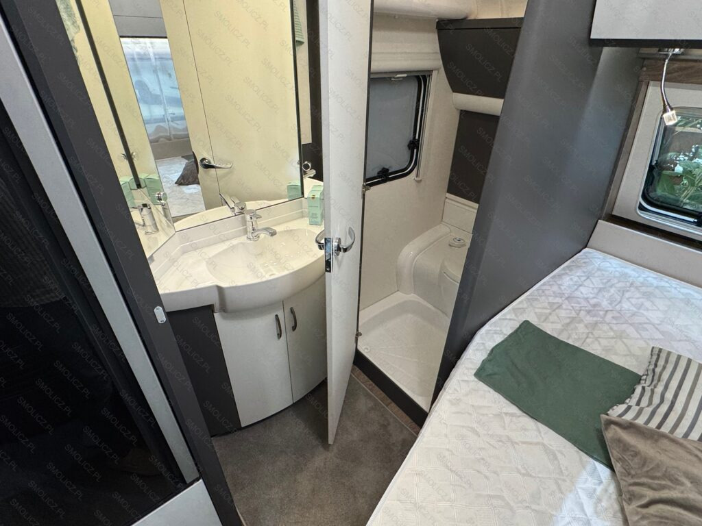 EXCELLENT EDITION 460 UFe - Прицеп дача: фото 5 EXCELLENT EDITION 460 UFe - Прицеп дача: фото 5