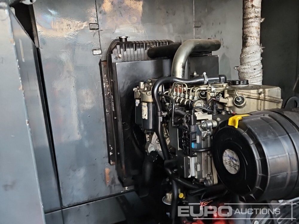 Электрогенератор 100kVA Containerised Generator, Perkins Engine: фото 22