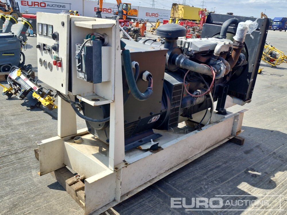 100kVA Generator, Perkins Engine - Электрогенератор: фото 1 100kVA Generator, Perkins Engine - Электрогенератор: фото 1