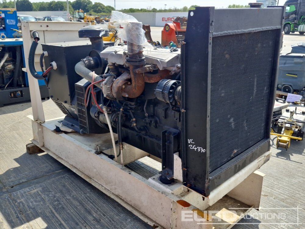 100kVA Generator, Perkins Engine - Электрогенератор: фото 3 100kVA Generator, Perkins Engine - Электрогенератор: фото 3
