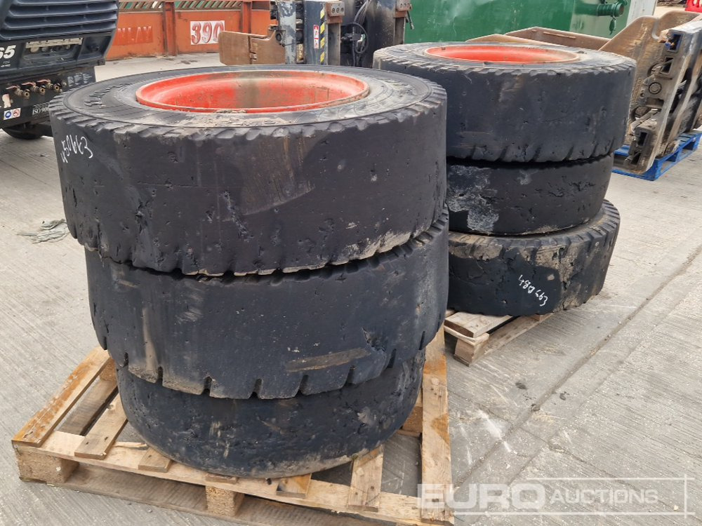 12.00-20 Tyre & Rim to suit 12 Ton Linde Forklift (6 of) - Шина: фото 3 12.00-20 Tyre & Rim to suit 12 Ton Linde Forklift (6 of) - Шина: фото 3