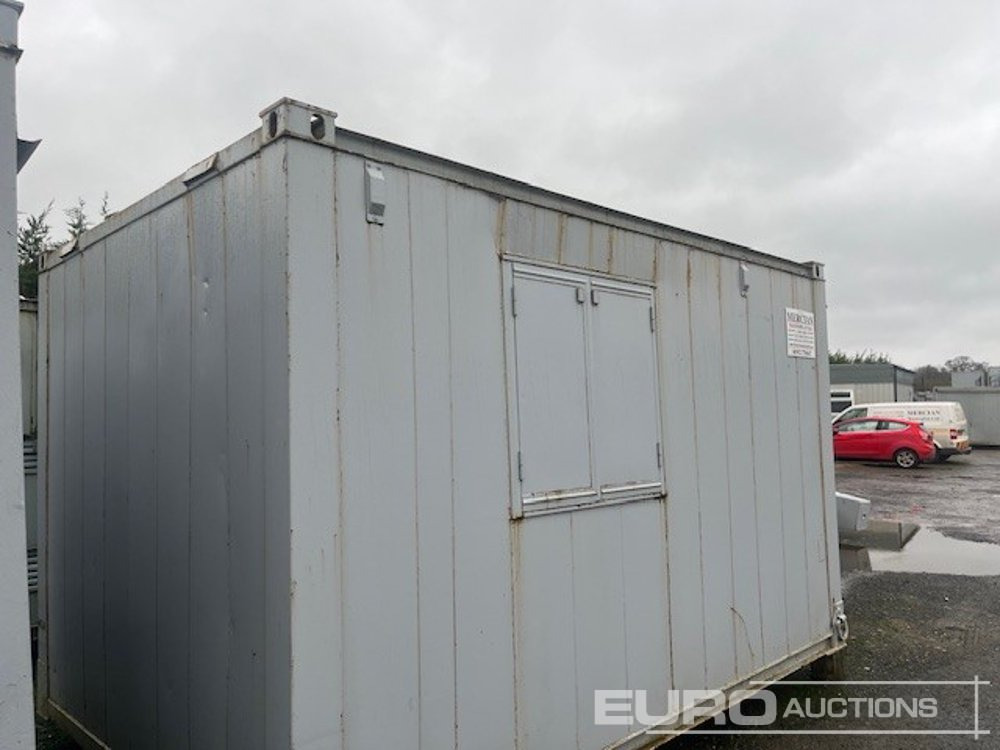 13Ft Welfare Unit (Selling offsite - Rodington, Shropshire) (Cannot Be Reconsigned) - (No loading facilities - Buyer needs to arrange haulage with a Hiab) - Морской контейнер: фото 4 13Ft Welfare Unit (Selling offsite - Rodington, Shropshire) (Cannot Be Reconsigned) - (No loading facilities - Buyer needs to arrange haulage with a Hiab) - Морской контейнер: фото 4
