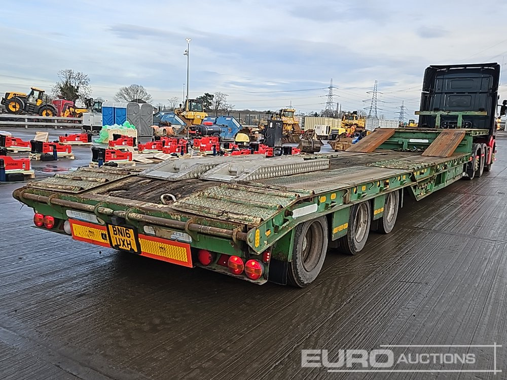 2003 SM TRAILERS Tri Axle Extendable Stepframe Low Loader Trailer, Neck Ramps, Wheel Wells, Steel Ramps - Низкорамный полуприцеп: фото 5 2003 SM TRAILERS Tri Axle Extendable Stepframe Low Loader Trailer, Neck Ramps, Wheel Wells, Steel Ramps - Низкорамный полуприцеп: фото 5