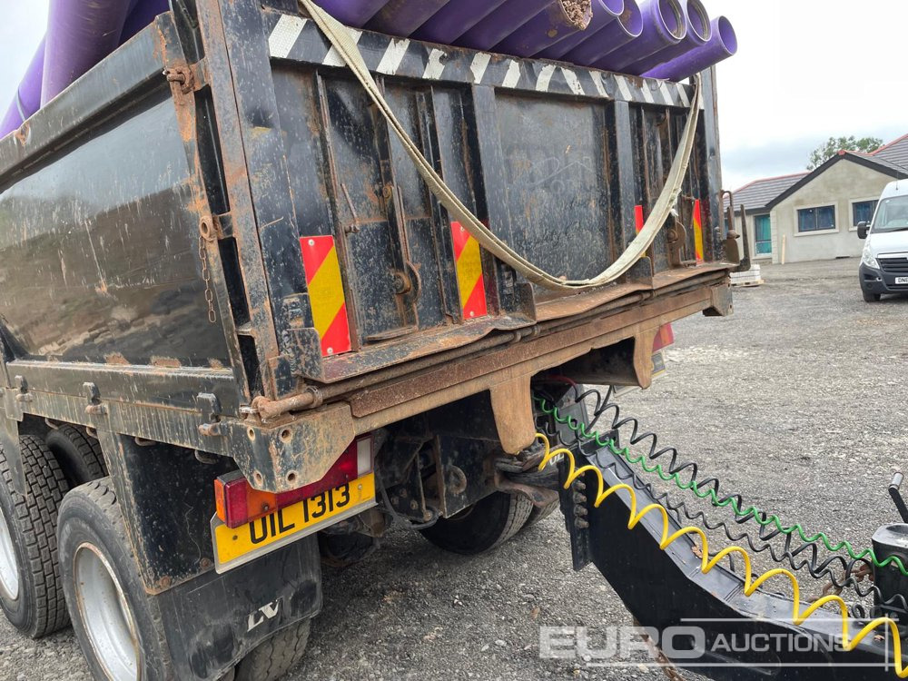 2003 Volvo FM9 300 - Самосвал: фото 4 2003 Volvo FM9 300 - Самосвал: фото 4