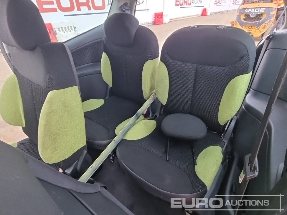 Легковой автомобиль 2004 Citroen C2: фото 25 Легковой автомобиль 2004 Citroen C2: фото 25