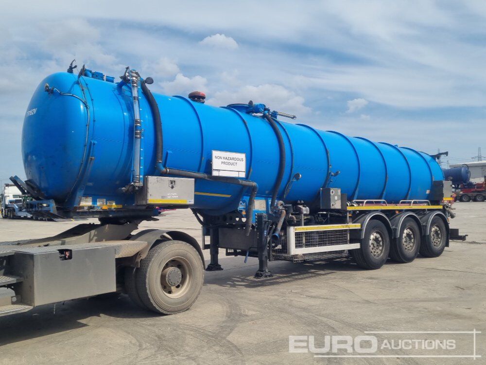 2004 Whale Tankers Tri Axle Tanker Trailer, Rear Lifting Axle - Полуприцеп-цистерна: фото 1 2004 Whale Tankers Tri Axle Tanker Trailer, Rear Lifting Axle - Полуприцеп-цистерна: фото 1