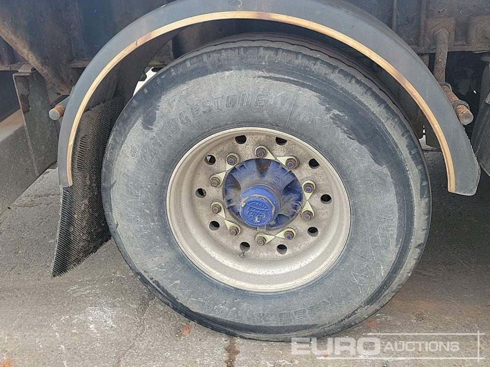 Полуприцеп бортовой/ Платформа 2007 SDC Trailer Tri Axle Extendable Flatbed Trailer, Twist Locks, Rear Steer: фото 12