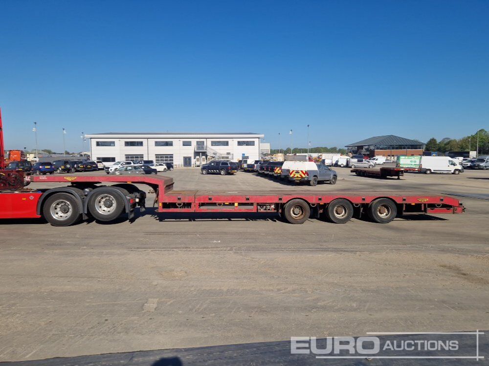 2008 Broshuis Tri Axle Extendable Step Frame Low Loader Trailer, Outriggers, Rear Steer - Низкорамный полуприцеп: фото 2 2008 Broshuis Tri Axle Extendable Step Frame Low Loader Trailer, Outriggers, Rear Steer - Низкорамный полуприцеп: фото 2