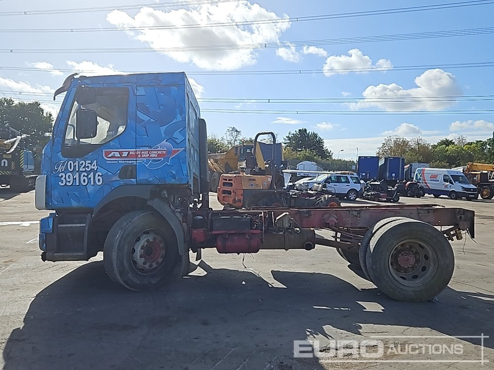 2008 Volvo 4x2 Chassis Cab, A/C, Manual Gearbox (Non Runner) (Reg. Docs. & Plating Certificate Available) (Category D Insurance Loss) - Грузовик-шасси: фото 2 2008 Volvo 4x2 Chassis Cab, A/C, Manual Gearbox (Non Runner) (Reg. Docs. & Plating Certificate Available) (Category D Insurance Loss) - Грузовик-шасси: фото 2